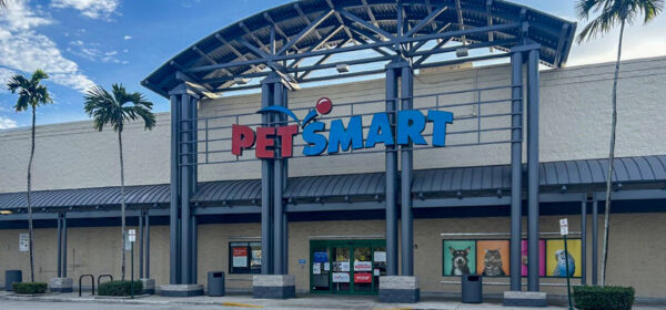 Aventura Commons Petsmart